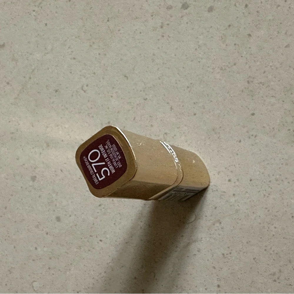 L'Oreal Paris Colour Riche Original Satin Lipstick - 570 worth it intense 🎁